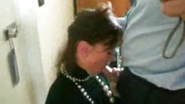 rubia puta tetas videos xxx de jovenes grandes follada en la cocina por una gran polla