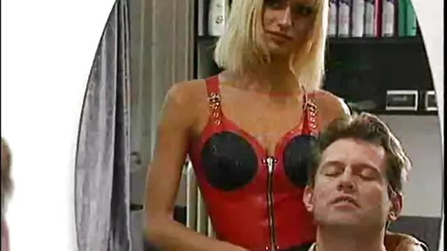 Mamá sexy con tetas caídas obtiene sexo videos porno para ver gratis tabú