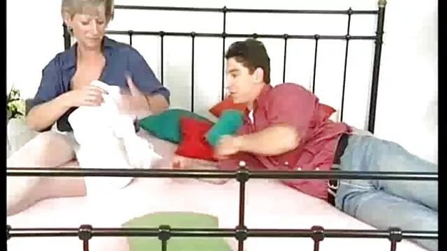 Caliente morena nena digitación y videos xxx maduras mexicanas jugando su húmedo coño