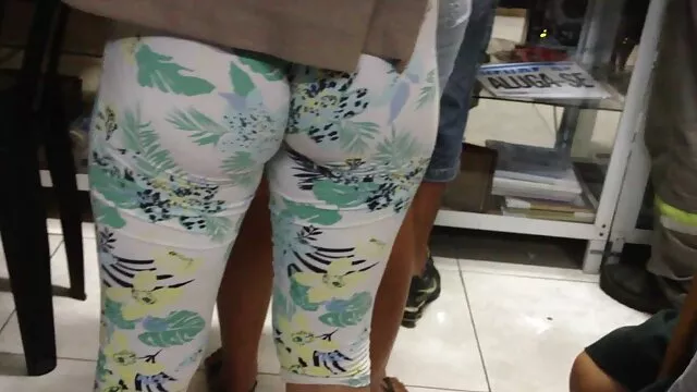 A un ladrón videos eriticos adolescente le gusta que lo inspeccionen