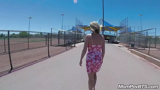 Tetona sexso videos uno folla
